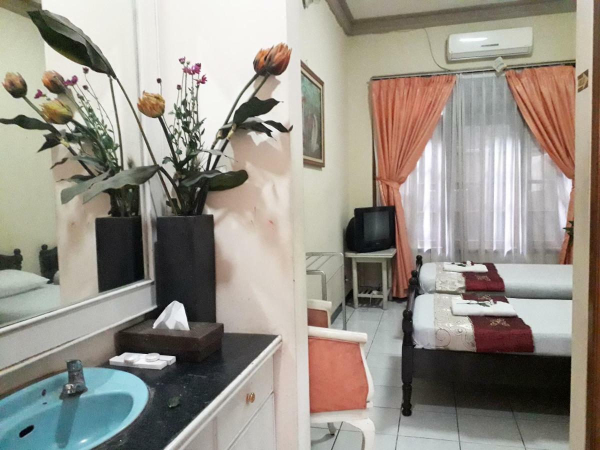 Vidi 1 Hotel Jogjakarta Kejayan Εξωτερικό φωτογραφία